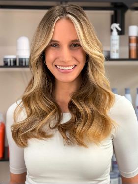 Frisuren-Arbeit aus dem Twins Hair Salon